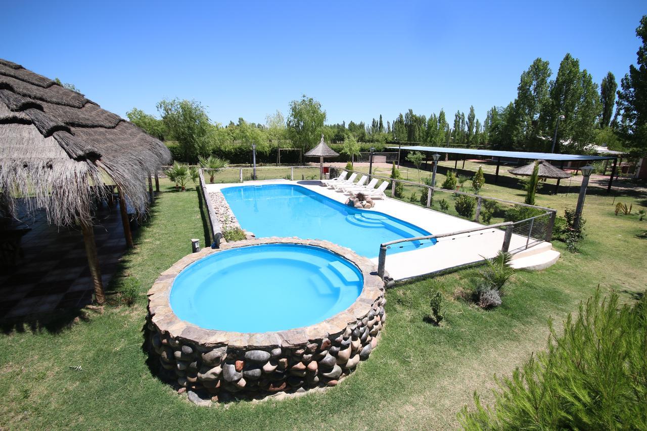 Hôtel Cabanas El Pueblo Escondido à San Rafael  Extérieur photo